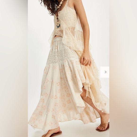 Free People Doily Maxi Skirt Size S NWOT - Picture 7 of 16